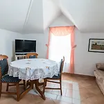 Apartman Anna *