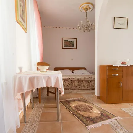 Apartment Anna *